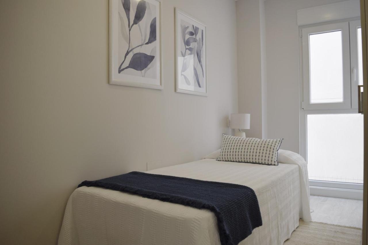 Jomar Apartamento En Coruna آكورونيا المظهر الخارجي الصورة